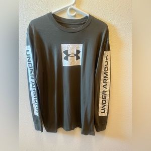 Under Armour Loose Fit Shirt